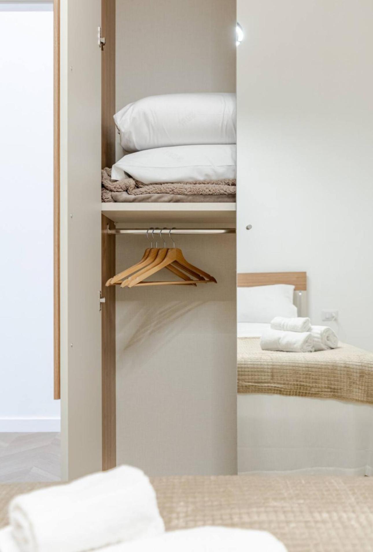 Residenza Camillo - Palermo Centro Appartement Buitenkant foto
